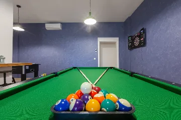 Stone Retreat Villa with Pool in Tučepi