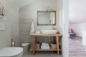 Stone Retreat Villa with Pool in Tučepi