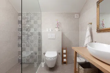 Stone Retreat Villa with Pool in Tučepi