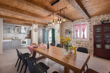 Stone Retreat Villa with Pool in Tučepi