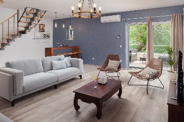 Stone Retreat Villa with Pool in Tučepi