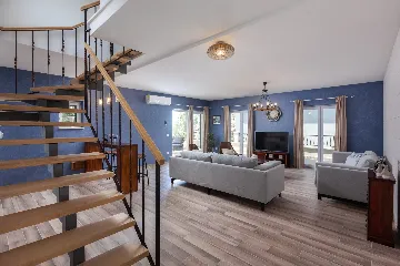 Stone Retreat Villa with Pool in Tučepi