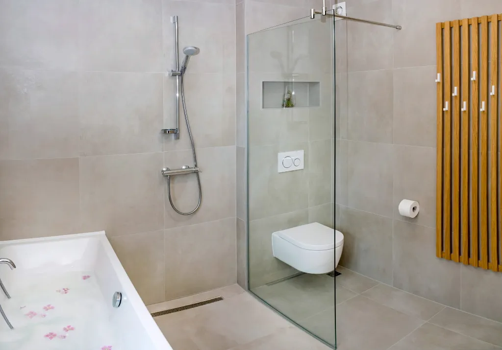 Contemporary Villa with Heated Pool in Omiš