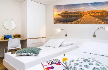 Contemporary Villa with Heated Pool in Omiš