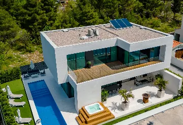 Modern Villa with Heated Pool in Starigrad Paklenica