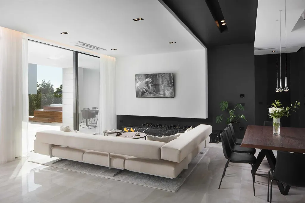 Modern Villa with Heated Pool in Starigrad Paklenica