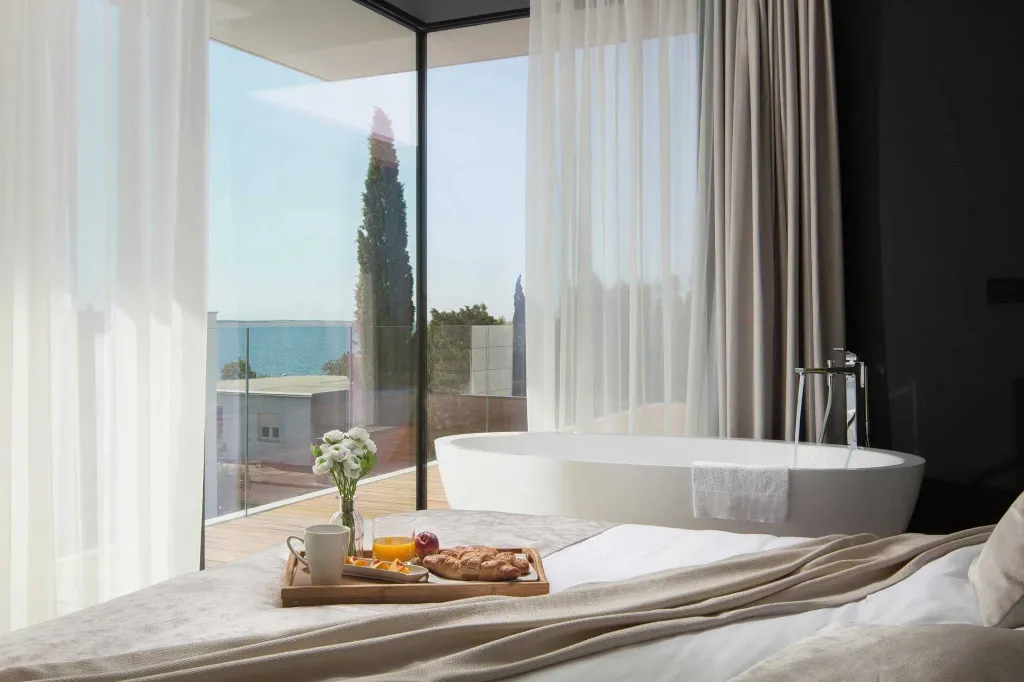 Modern Villa with Heated Pool in Starigrad Paklenica