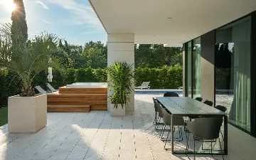 Modern Villa with Heated Pool in Starigrad Paklenica