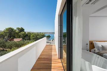 Modern Villa with Heated Pool in Starigrad Paklenica