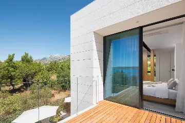 Modern Villa with Heated Pool in Starigrad Paklenica