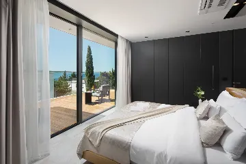 Modern Villa with Heated Pool in Starigrad Paklenica