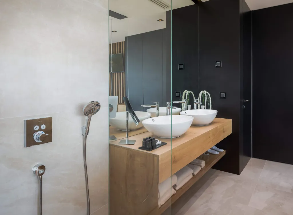 Modern Villa with Heated Pool in Starigrad Paklenica