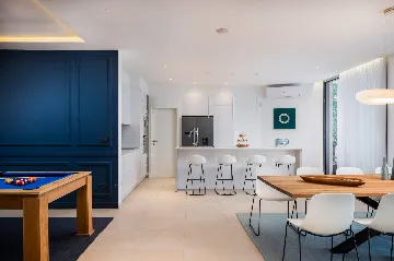 Seaside Villa Retreat with Pool in Splitska