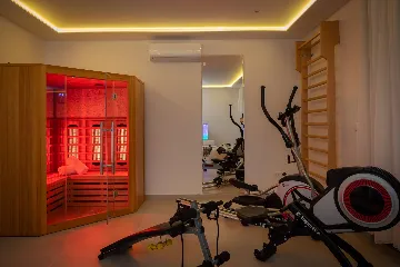 Seaside Villa Retreat with Pool in Splitska