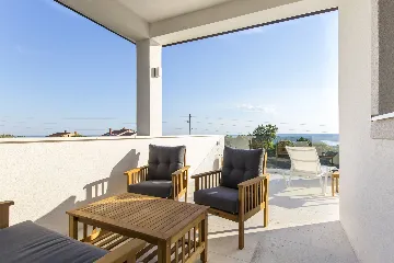 Modern Villa with Pool and Parking in Labin