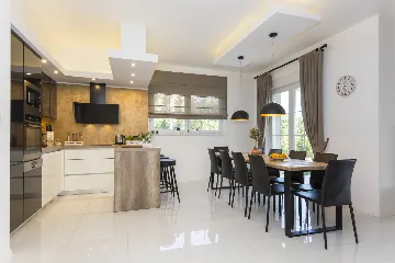 Modern Villa with Pool and Parking in Labin