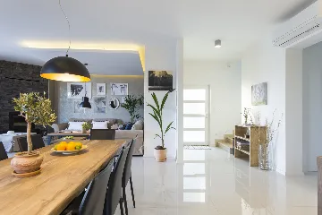 Modern Villa with Pool and Parking in Labin