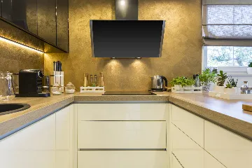 Modern Villa with Pool and Parking in Labin