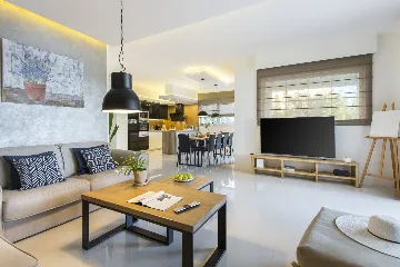 Modern Villa with Pool and Parking in Labin