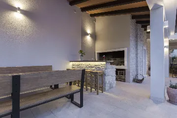 Modern Villa with Pool and Parking in Labin