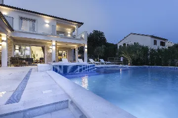 Modern Villa with Pool and Parking in Labin