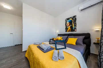 Modern Family Villa with Pool in Kaštel Stari