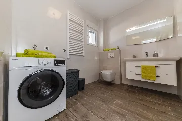 Modern Family Villa with Pool in Kaštel Stari