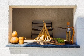 Modern Family Villa with Pool in Kaštel Stari