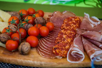 Modern Family Villa with Pool in Kaštel Stari