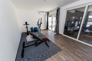 Modern Family Villa with Pool in Kaštel Stari