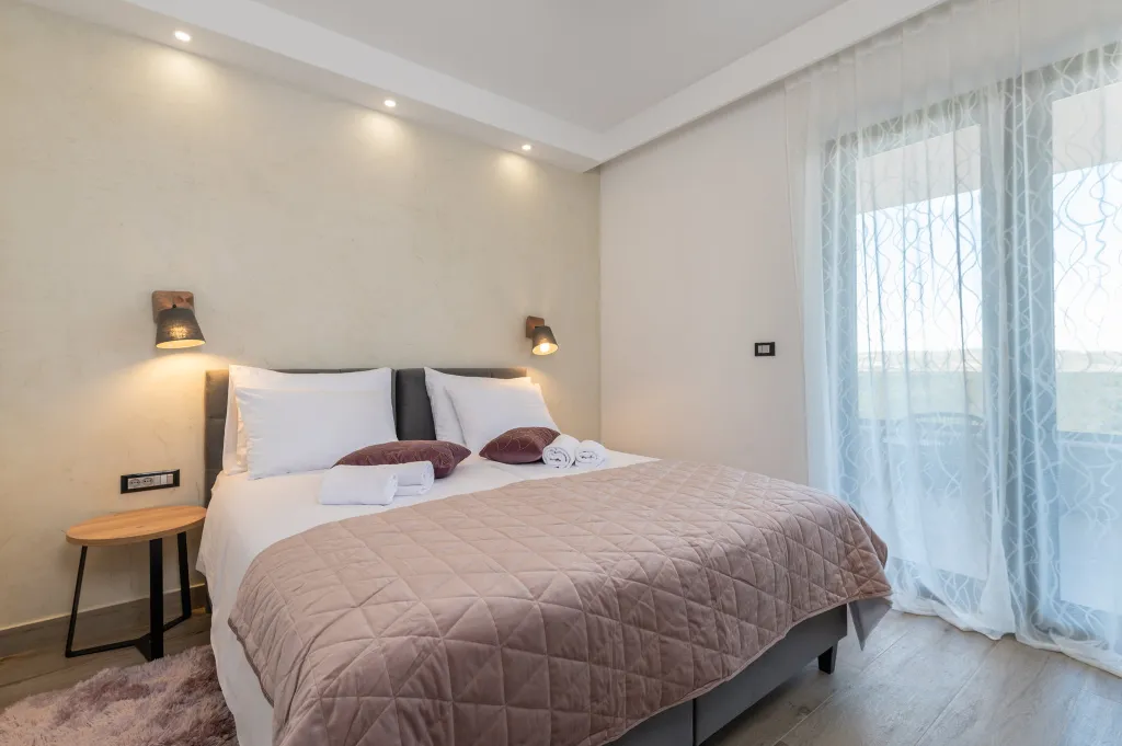 Spacious Family Villa with Pool in Labin