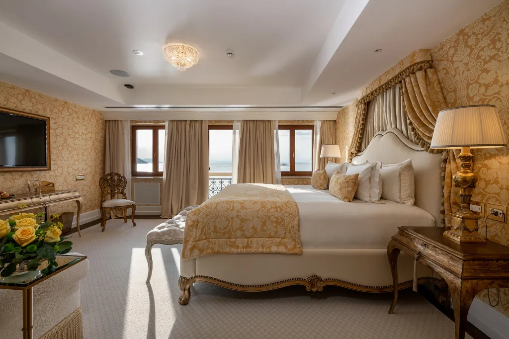 Grand Seaside Villa Retreat Orebić