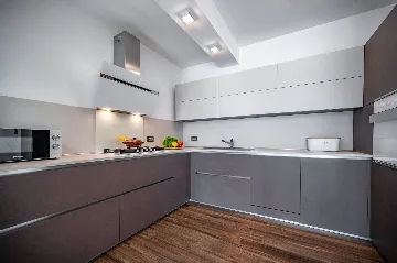 Spacious Family Villa with Pool in Pula