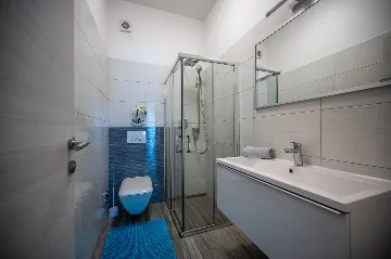 Spacious Family Villa with Pool in Pula