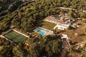 Modern Villa Retreat with Pool, Pag Island