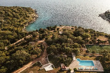 Modern Villa Retreat with Pool, Pag Island