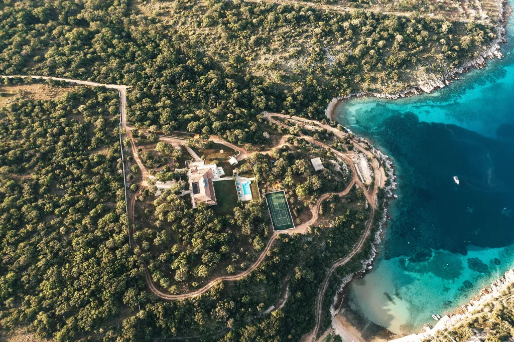 Modern Villa Retreat with Pool, Pag Island