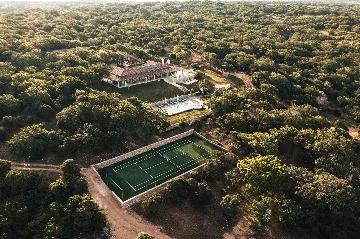 Modern Villa Retreat with Pool, Pag Island