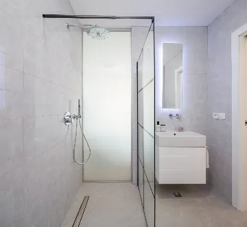 Modern Poolside Villa Retreat, Zaostrog