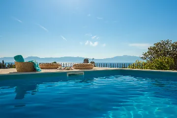 Modern Poolside Villa Retreat, Zaostrog