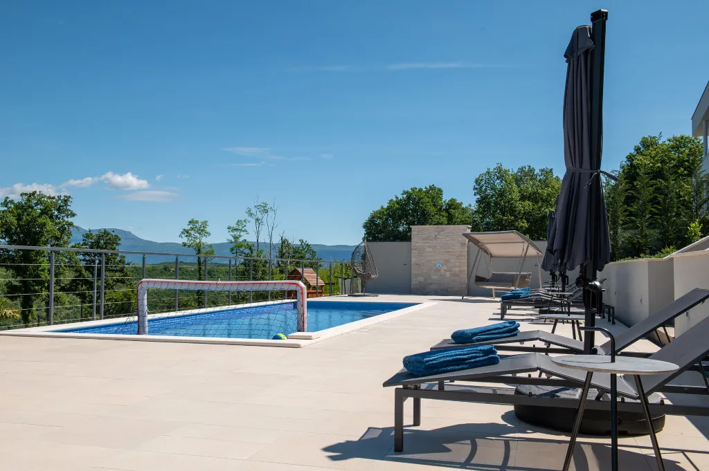 Spacious 8-Bedroom Villa with Pool in Labin
