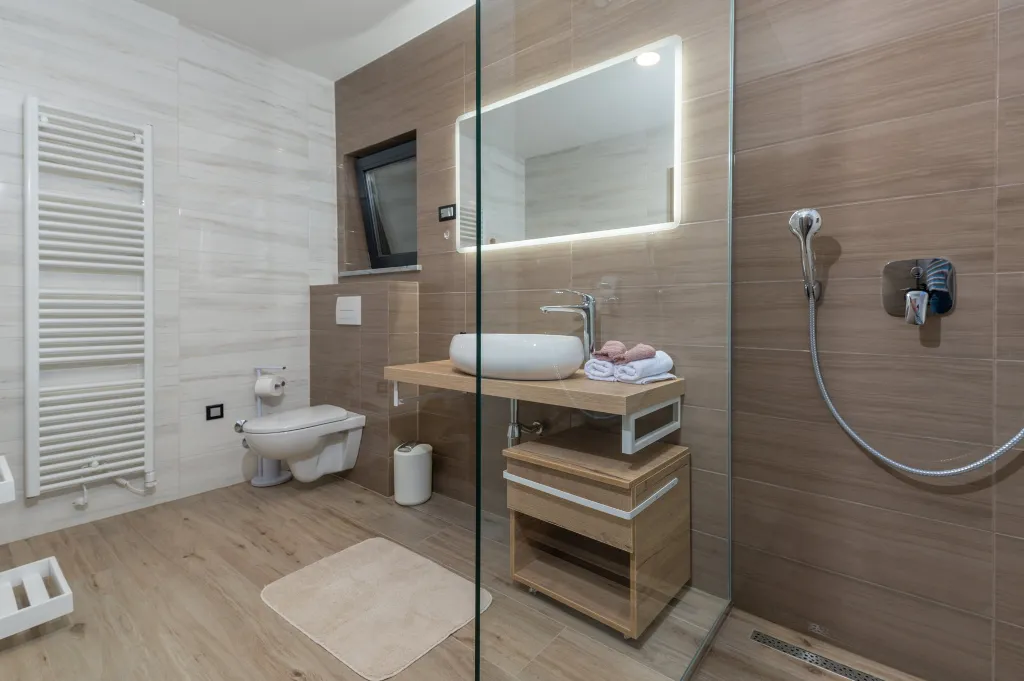 Spacious 8-Bedroom Villa with Pool in Labin