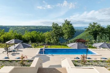 Spacious 8-Bedroom Villa with Pool in Labin