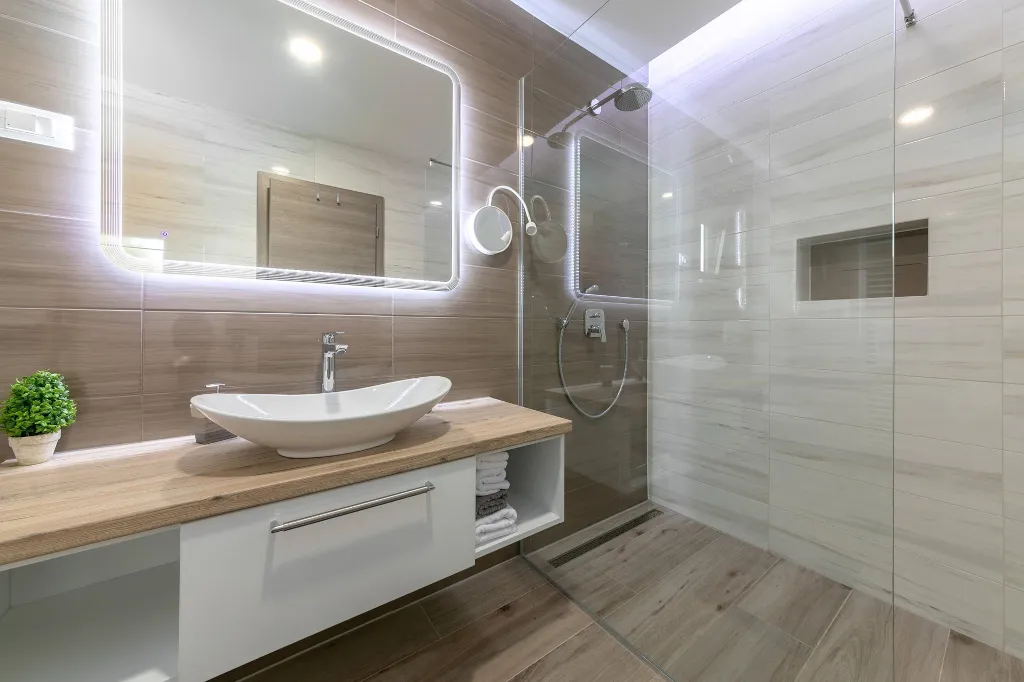 Spacious 8-Bedroom Villa with Pool in Labin