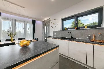 Spacious 8-Bedroom Villa with Pool in Labin