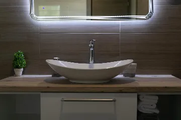 Spacious 8-Bedroom Villa with Pool in Labin