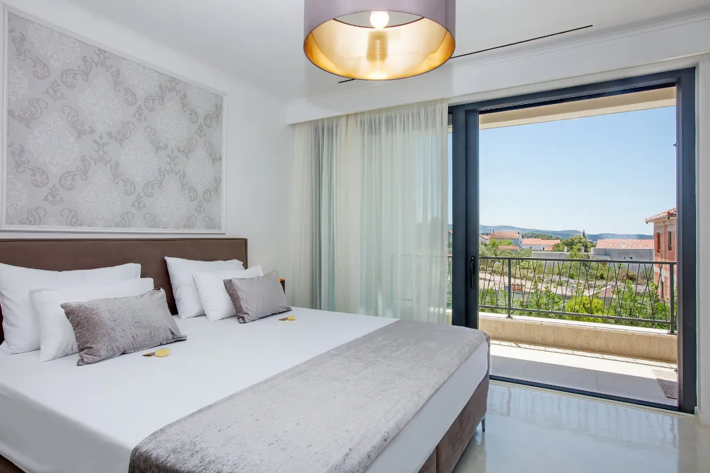 Modern Family Villa with Pool in Šibenik