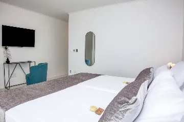 Modern Family Villa with Pool in Šibenik