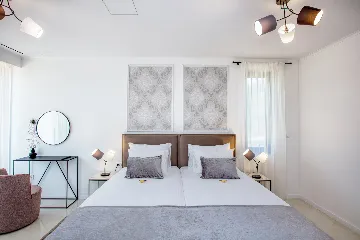 Modern Family Villa with Pool in Šibenik