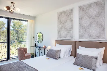 Modern Family Villa with Pool in Šibenik